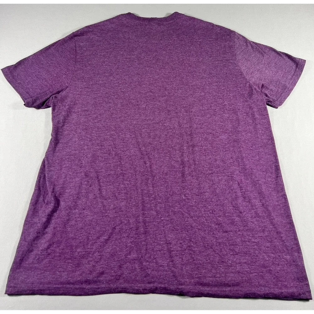 District Perfect Blend Catnap Enthusiast Graphic Tee Purple Heather L Womens